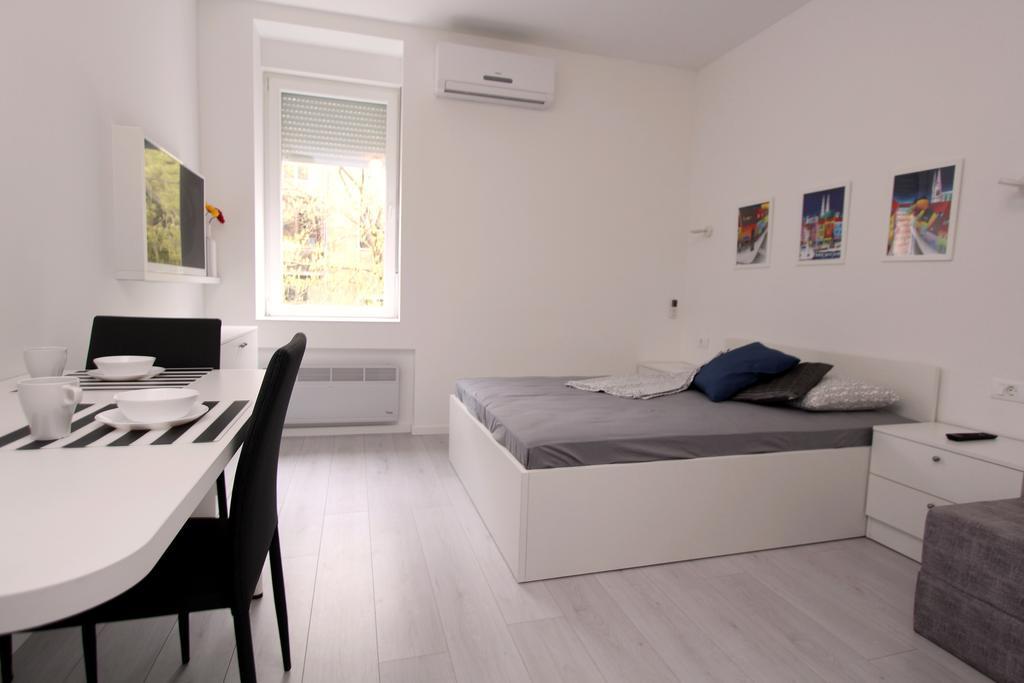 זאגרב Apartments Simple Teslina מראה חיצוני תמונה